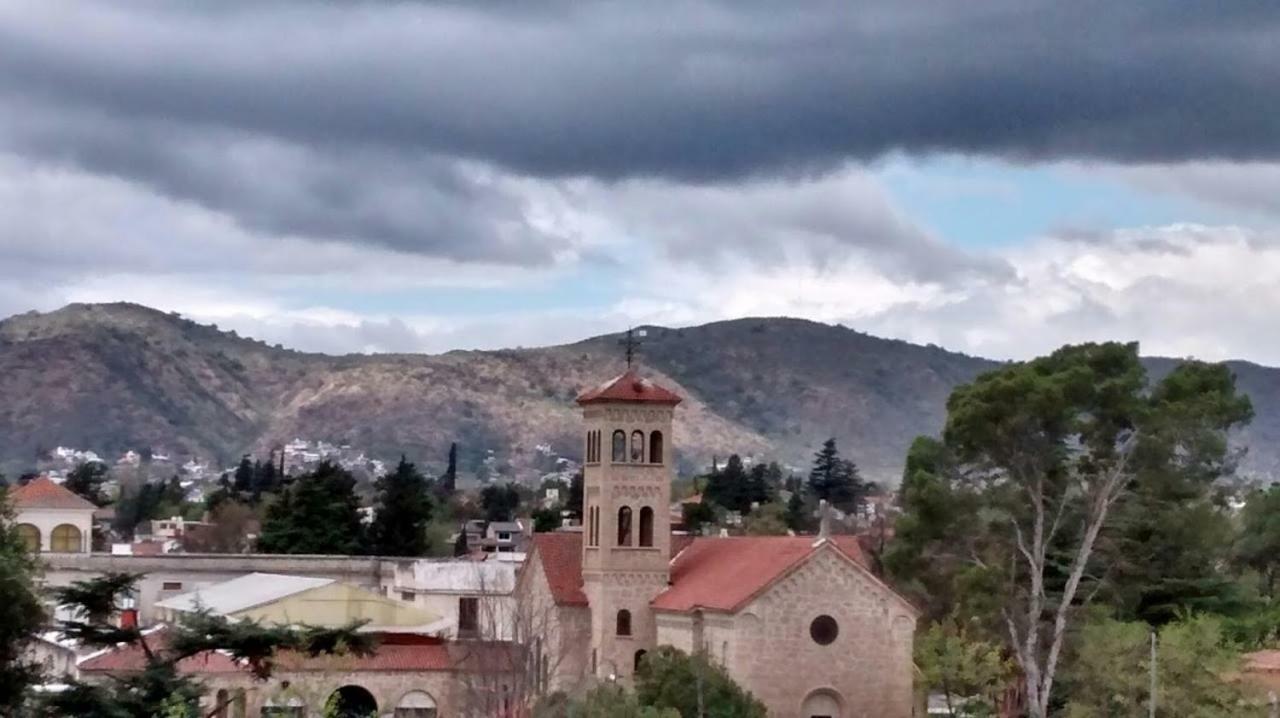 Los Carolinos Departamentos Villa Carlos Paz Dış mekan fotoğraf